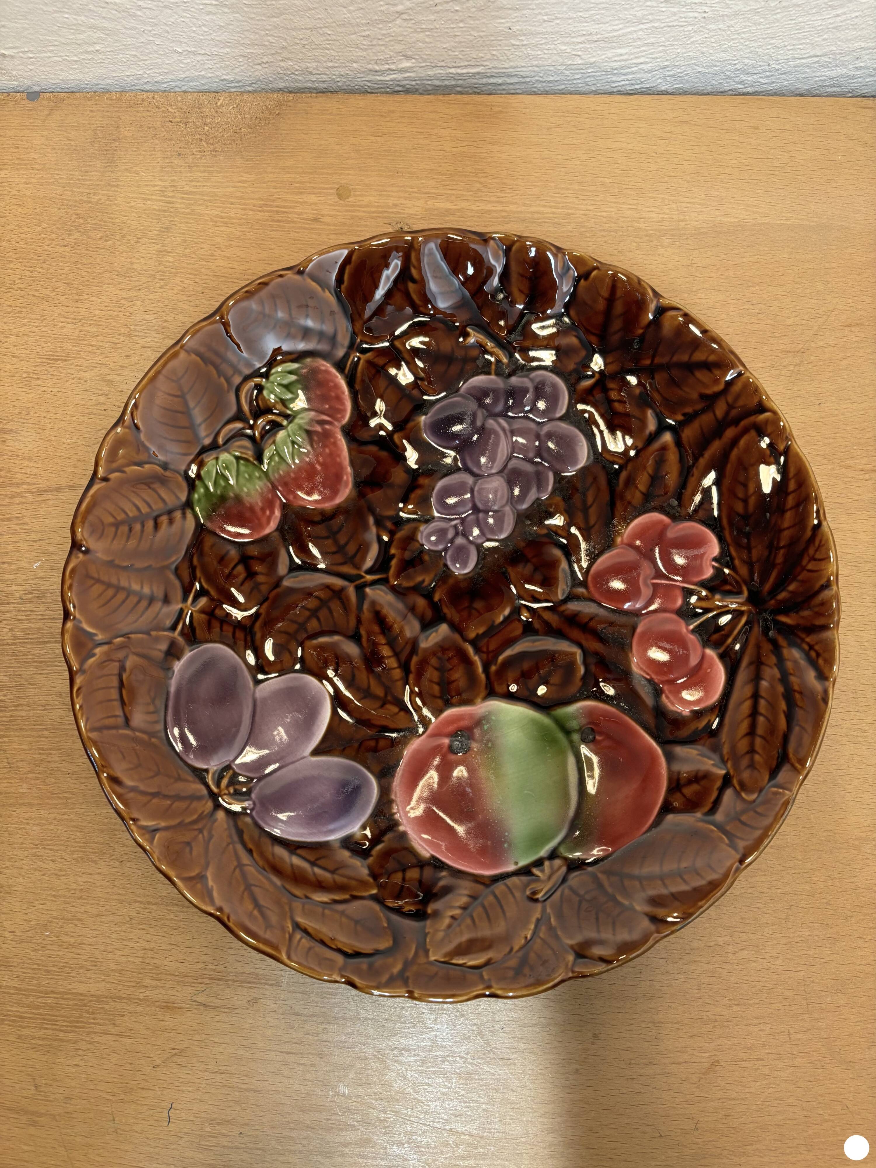 Sarreguemines slip dish