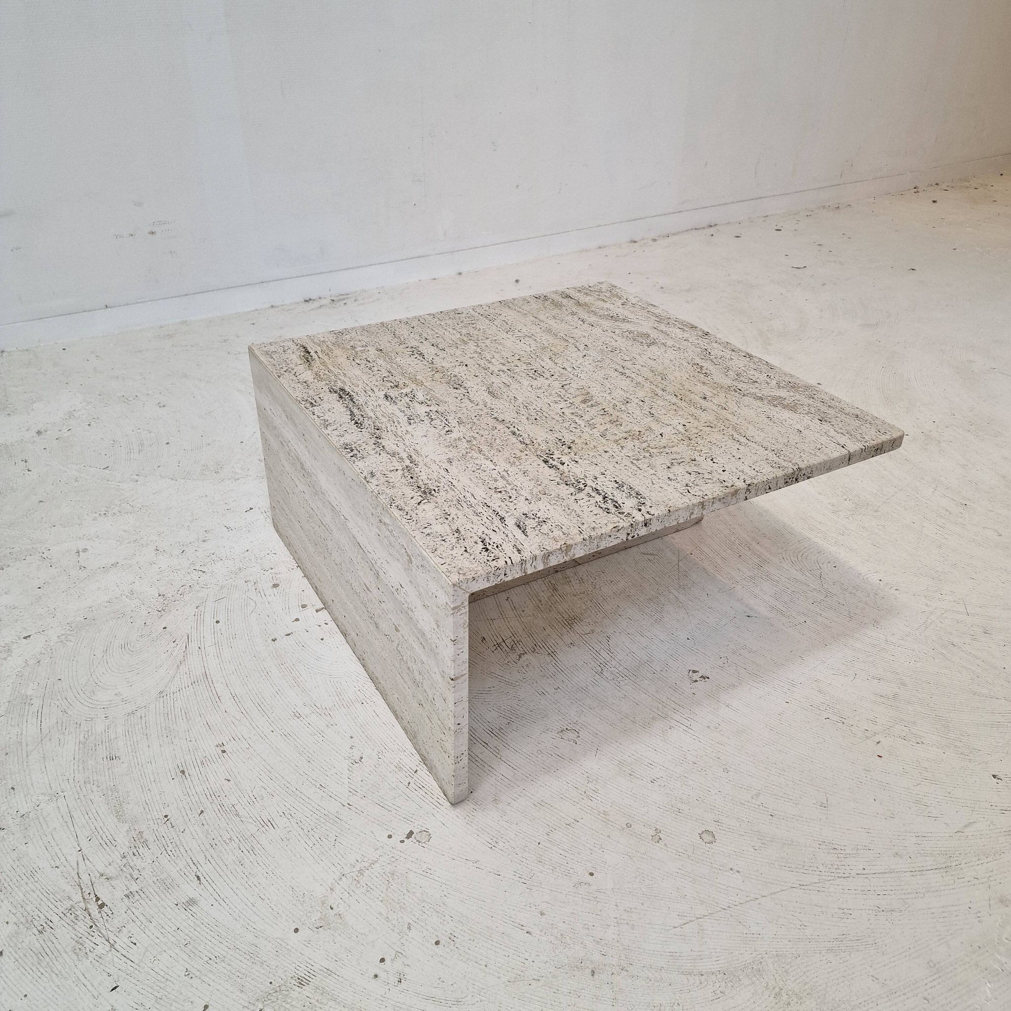 Table Basse Carrée en Travertin par Up & Up Italy, 1970s