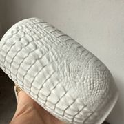Vase en porcelaine Kaiser, finition « peau de crocodile »