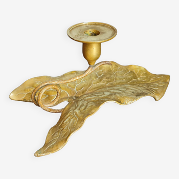 Antique bronze ivy leaf candle holder