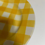 Yellow Scottish pattern plate from the Digoin manufacture