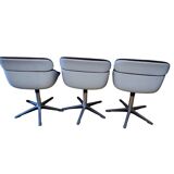 trois fauteuil Wilkhann pivotants tissue + coque signé 1970