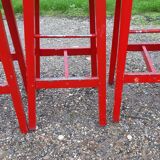 7 stools