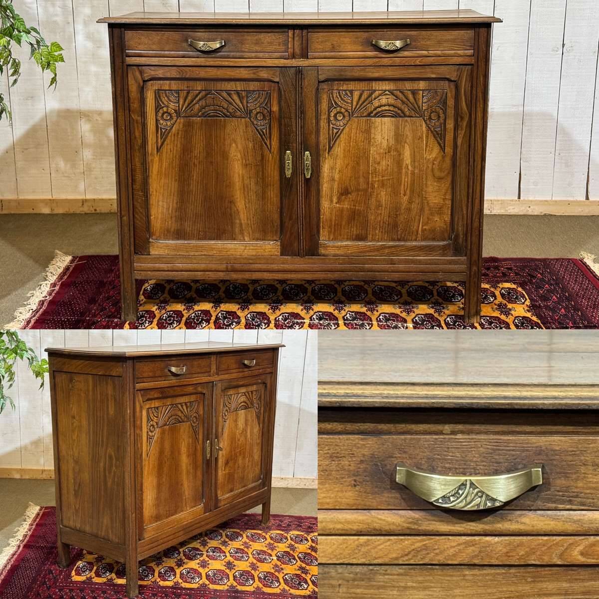 Rustic Art Deco buffet from the 1930s in chestnut wood.