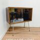 Buffet vintage en bois meuble vinyle vitrine