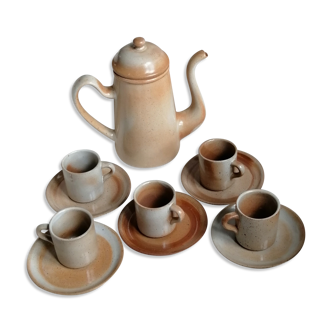 Marais sandstone coffee service