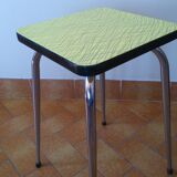Tabouret formica jaune à fines zébrures