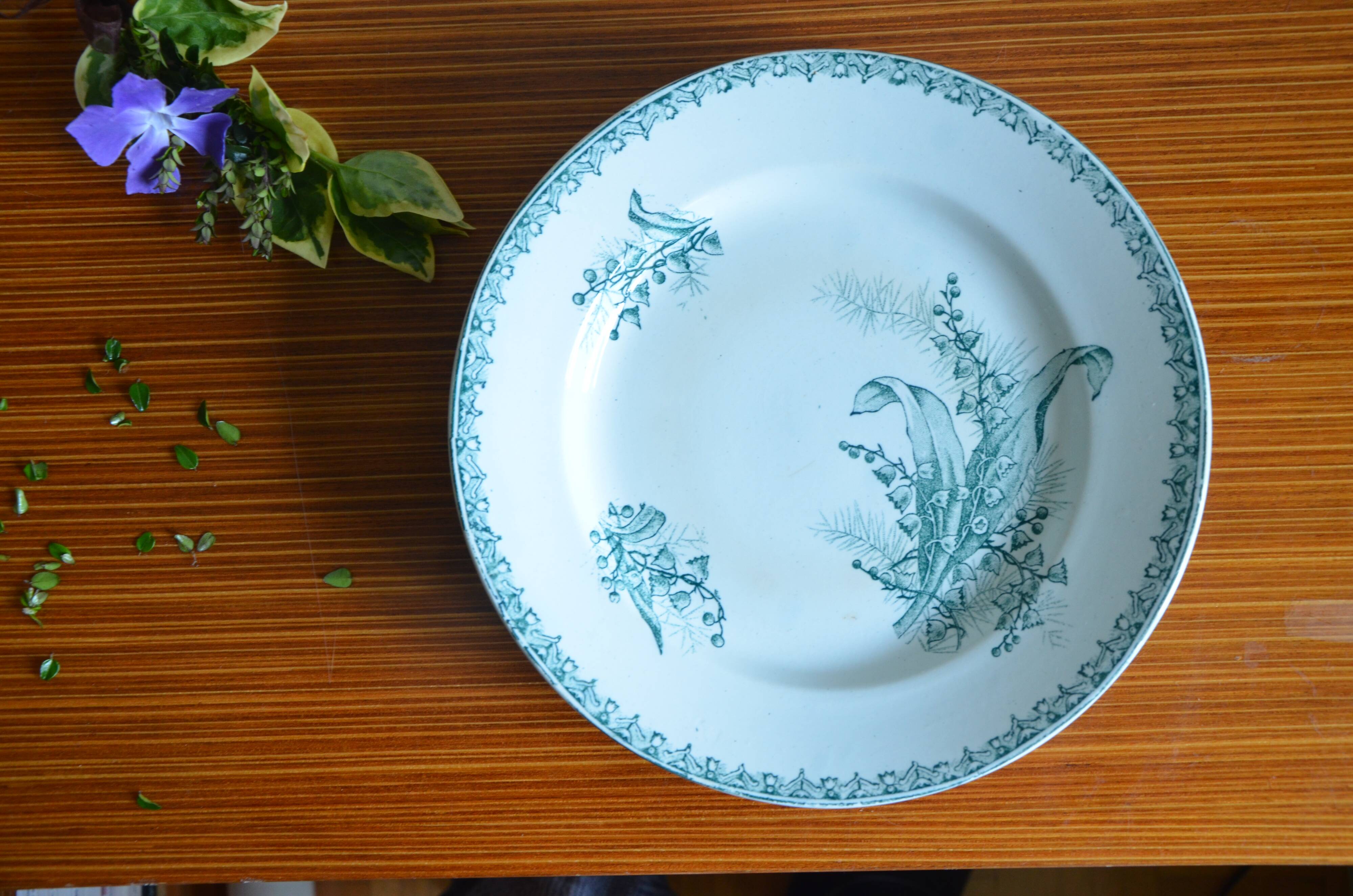 Lot of 6 plates L'Amanidnoise, Muguet collection