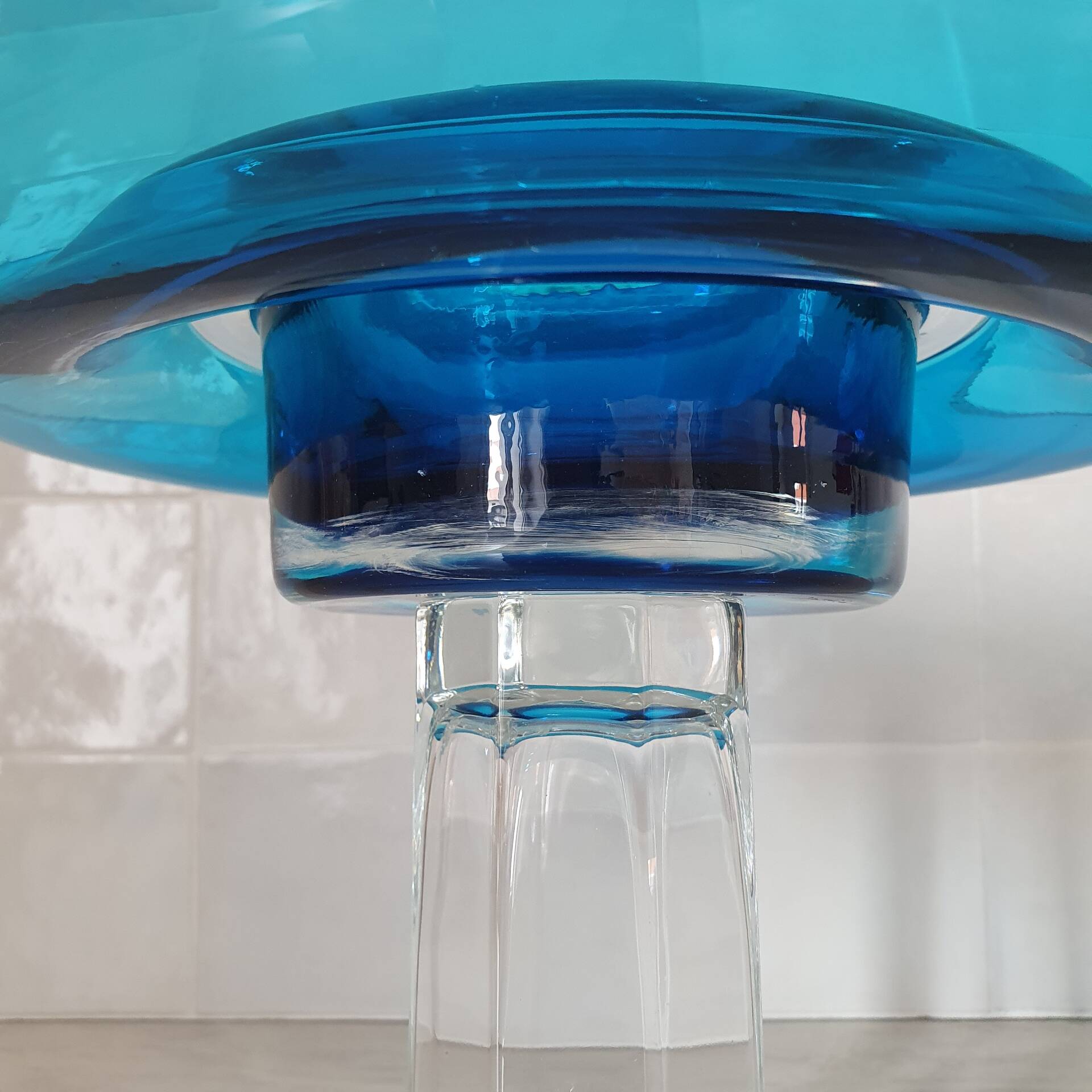 Round blue Murano glass bowl by Venini / signed
