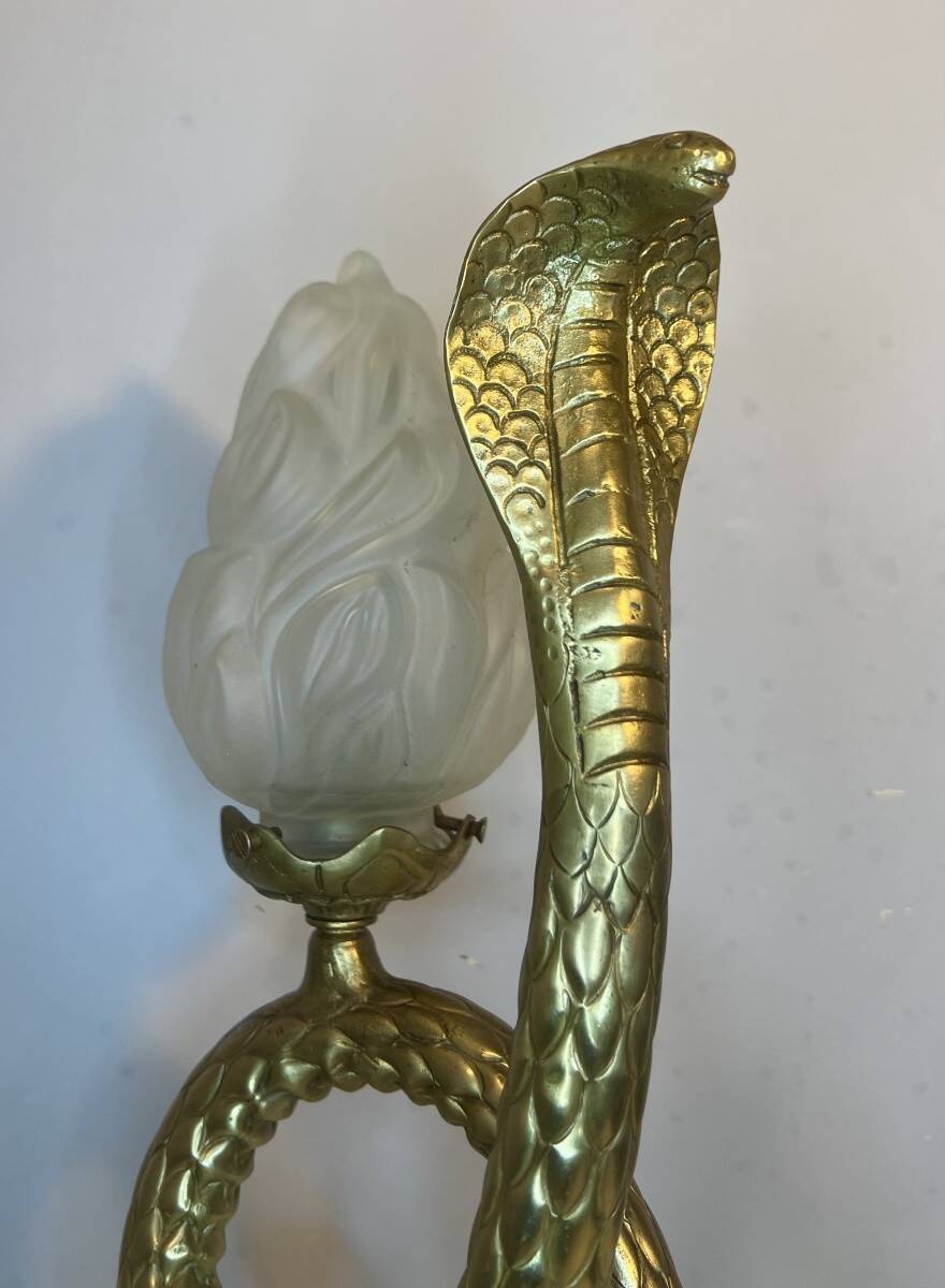 Cobra snake lamp in bronze