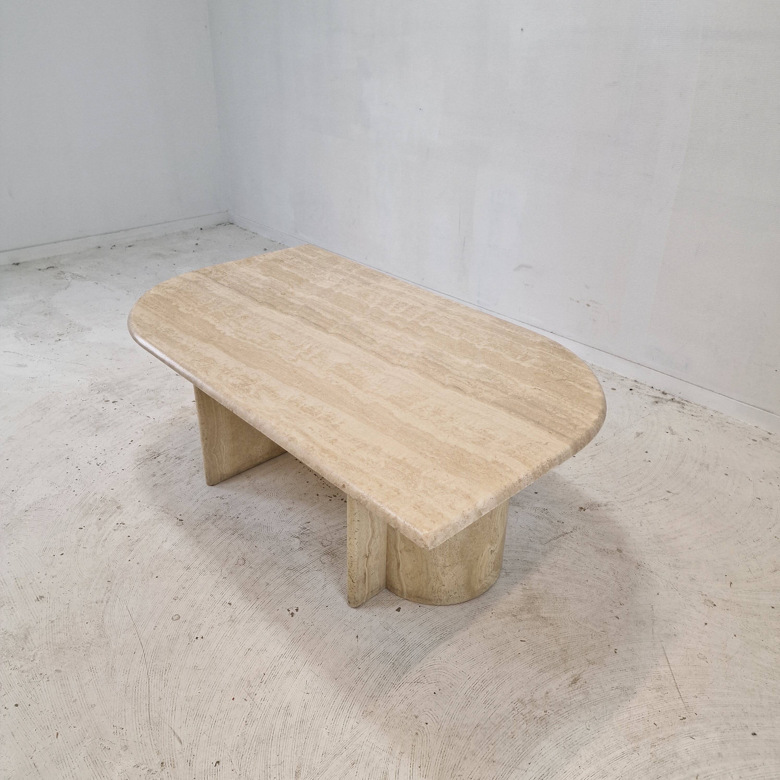 Italian Coffee Table in Travertine, 1980s