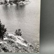 Photographie argentique Bernard Darot Au Bord du Lac XXe