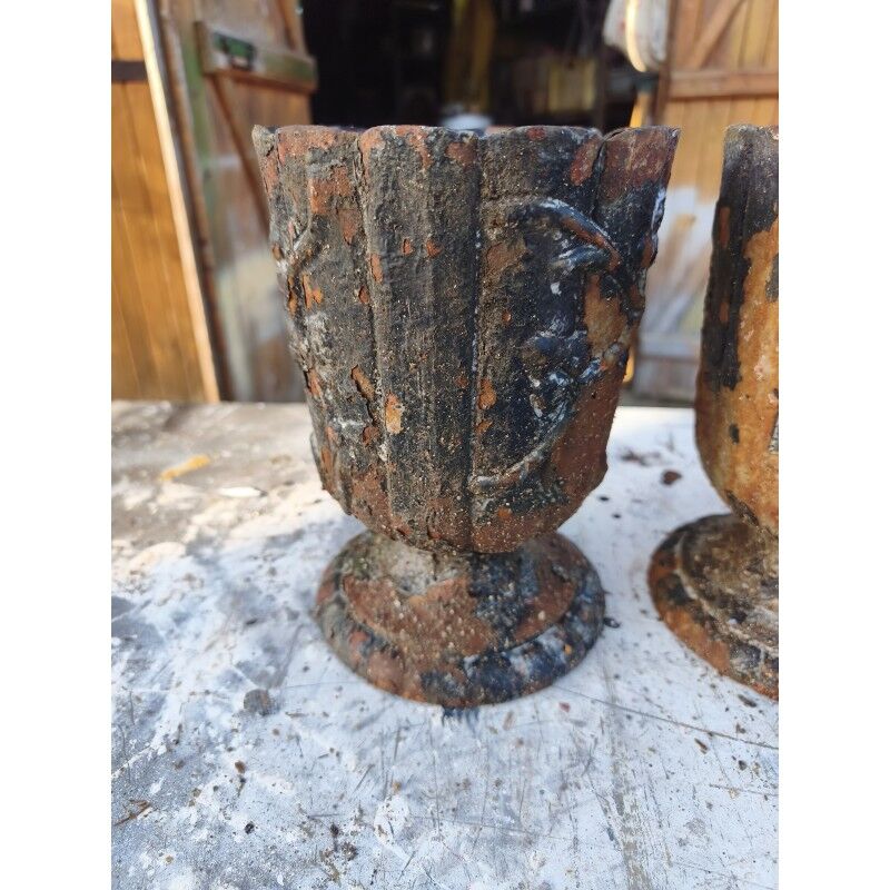 Pair of cast iron vases from 1900 in Charleville-Mézières