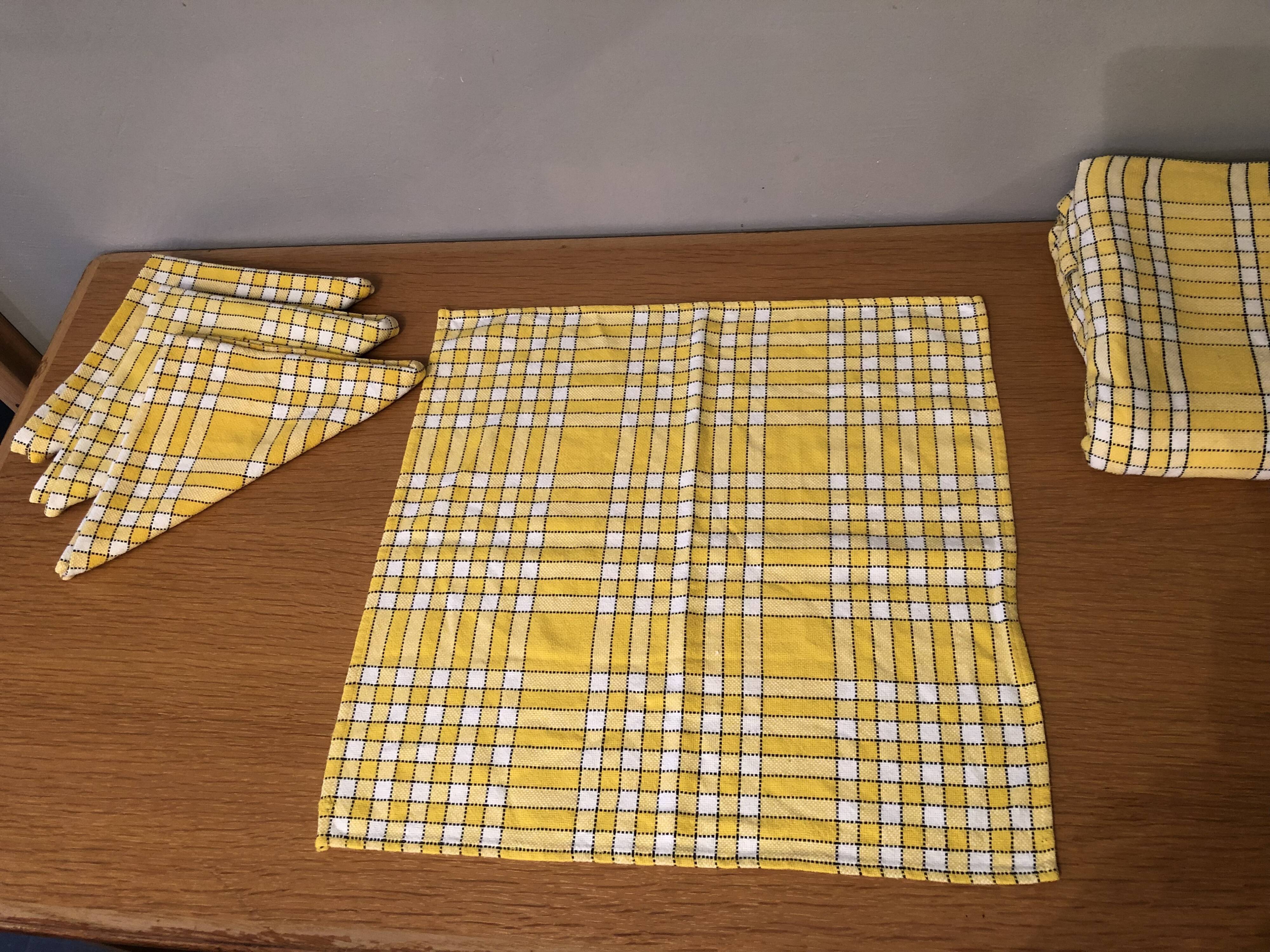 Vintage vichy tablecloth and 4 matching towels