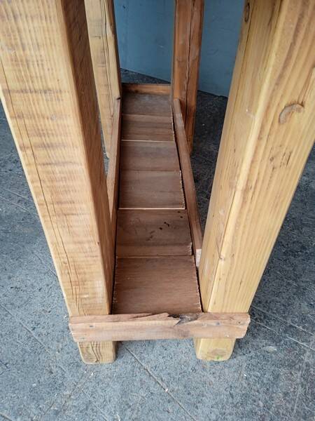 Brutalist console 120 cm solid wood