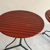 Set of 2 round garden tables