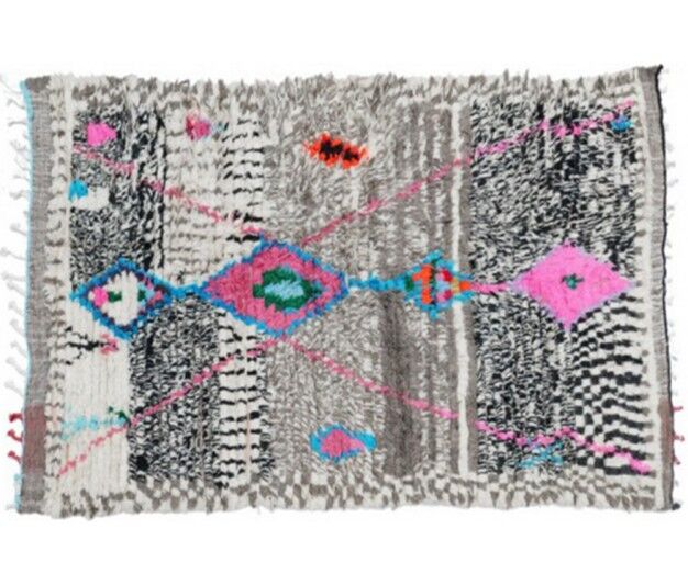 Colorful Berber carpet 229 x 138cm