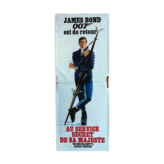 Poster rolled and not folded At the secret service of his majesty James Bond George Lazemby