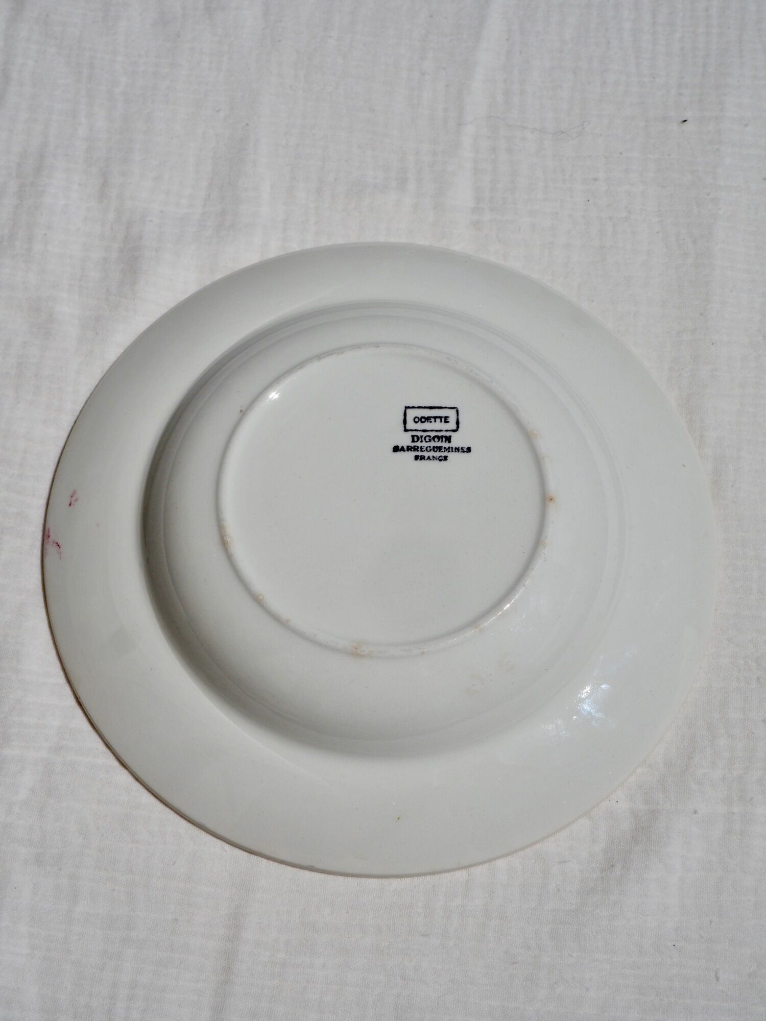 Set of 6 hollow plates Terre de Fer, model "Odette", Digoin Sarreguemines