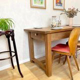 Farm table