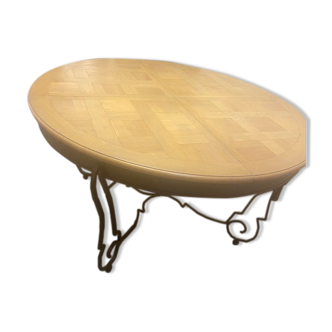 Dining room table