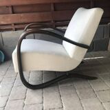 Art Deco armchair H 269 in wood and cream velvet, design by Jindřich Halabala (1930)