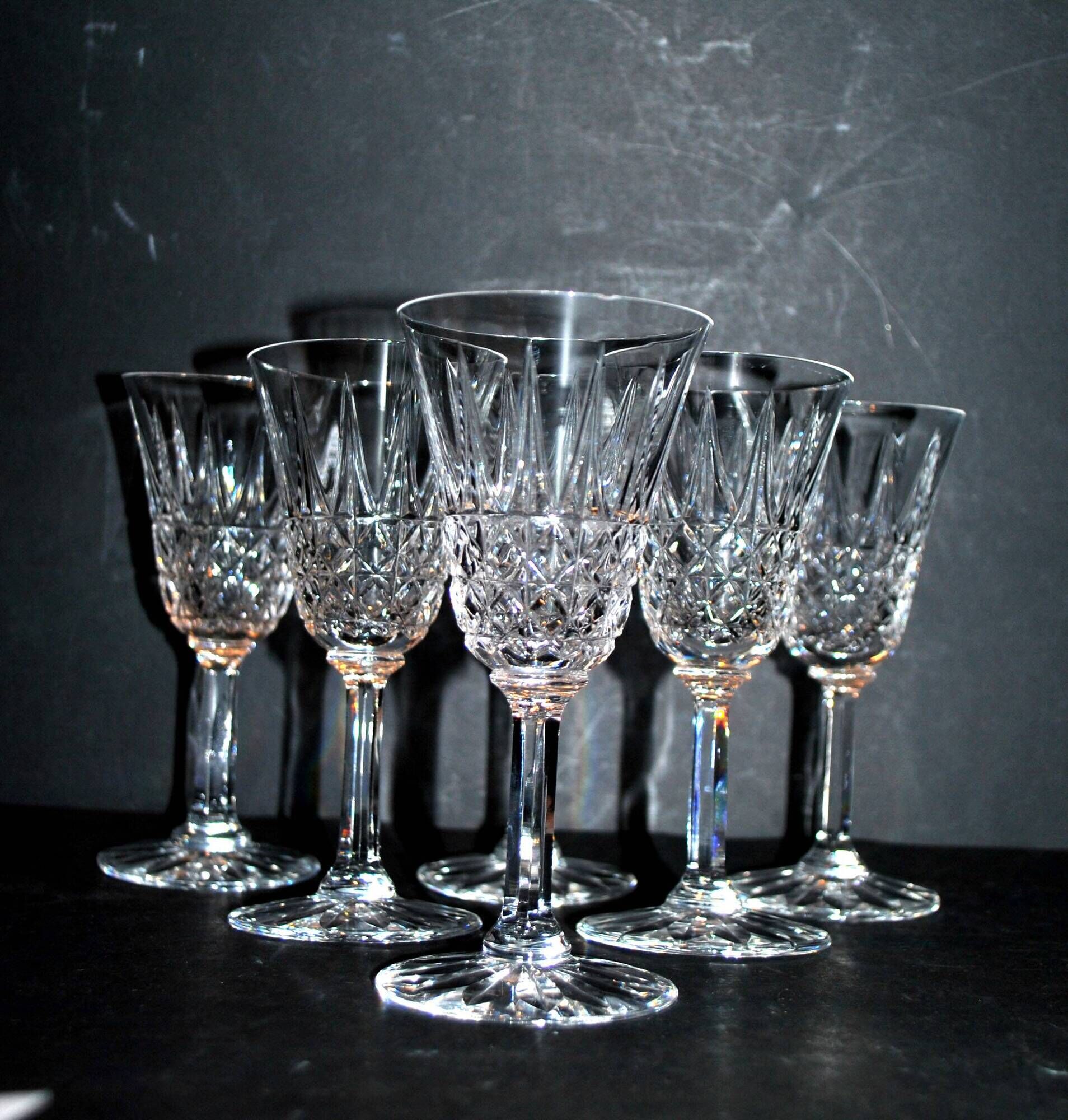 Set of 6 tarn white wine glasses 13.8 cm in diamond cut crystal from saint-louis