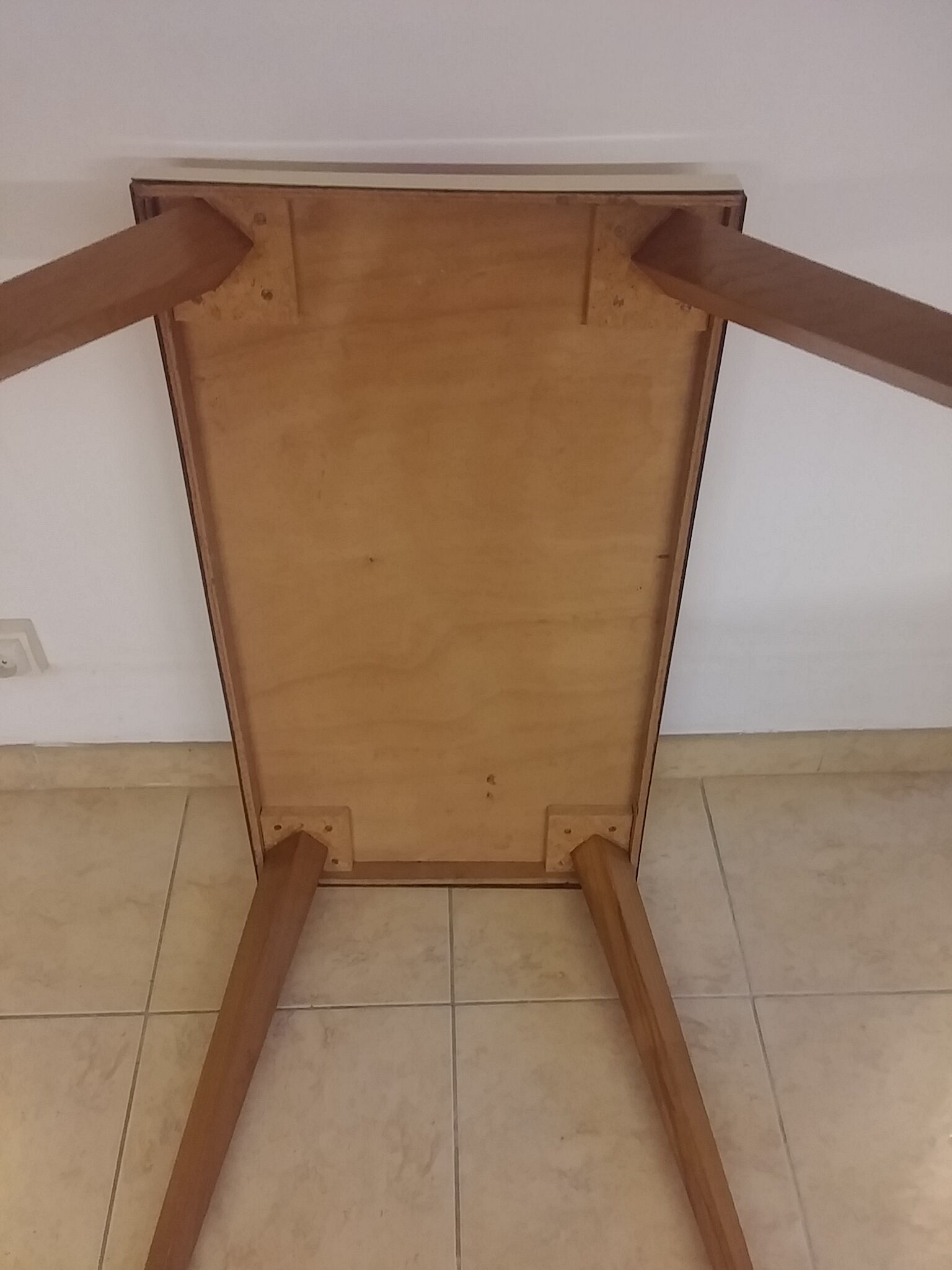 Table low vintage formica wooden