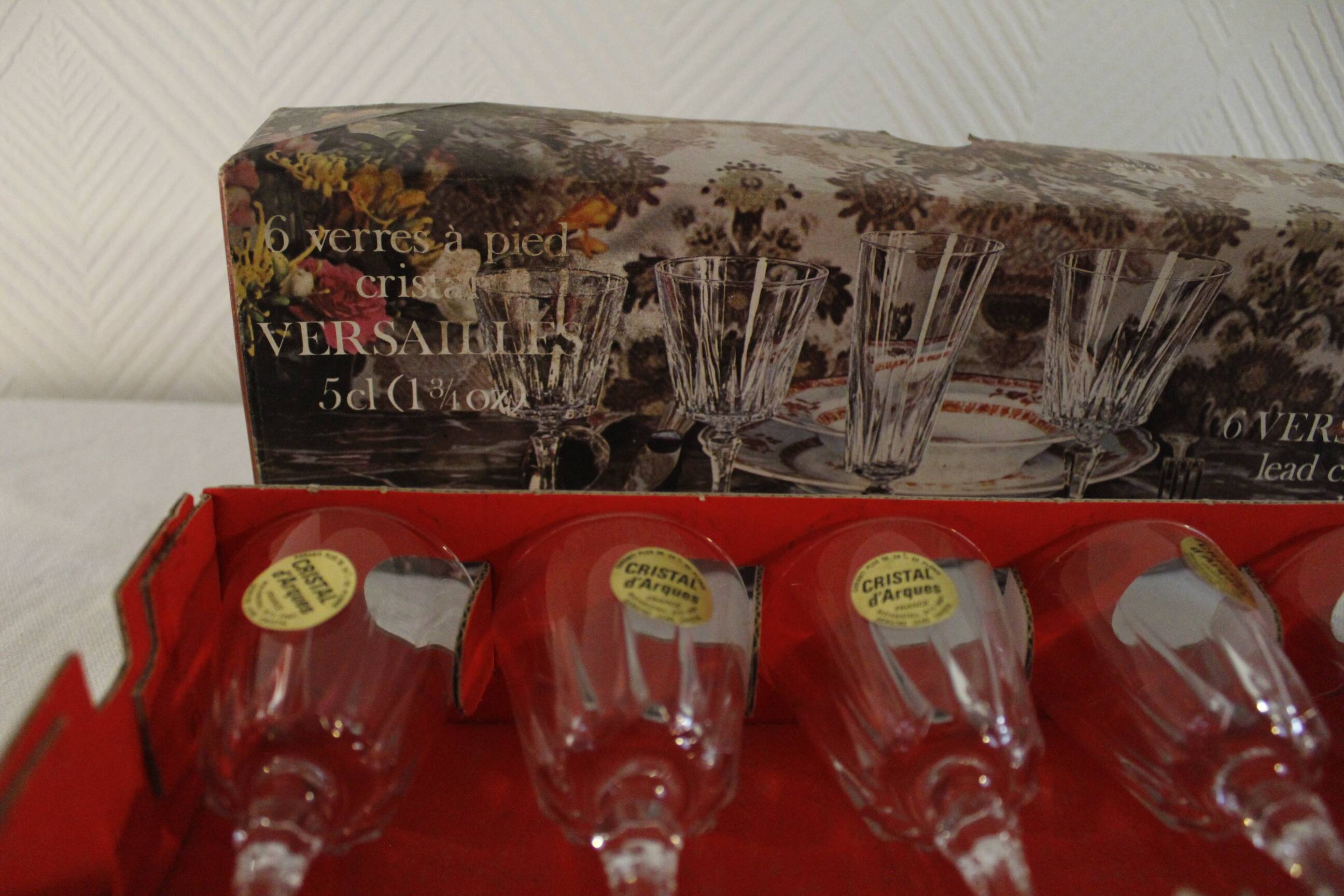 Set of 6 new Arques crystal glasses