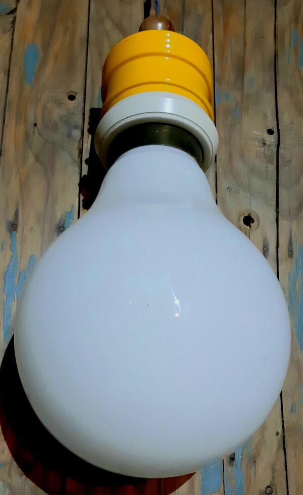 Lampe ampoule par Ingo Maurer pour Metalarte année 60