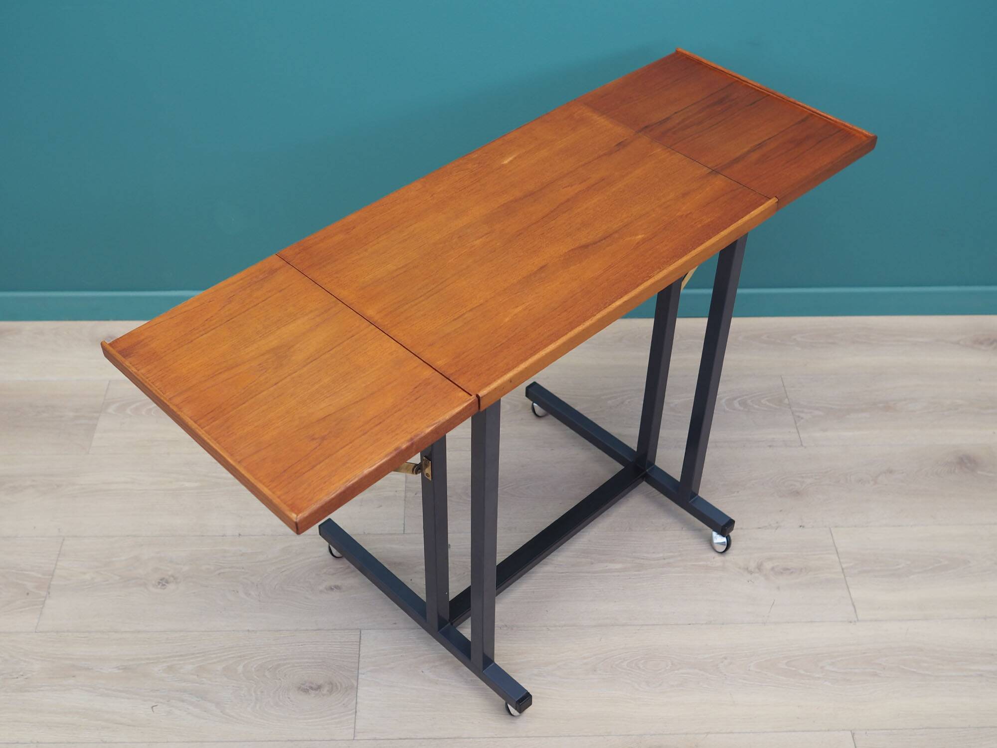 Trolley table, Danish design, 1970s, production: Labofa Møbler