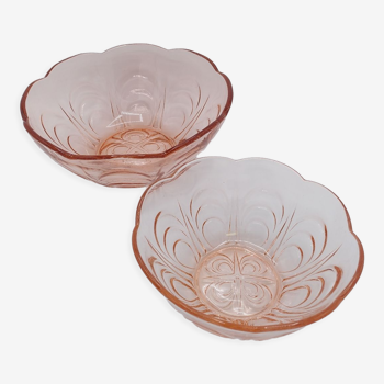 Art deco pink salad bowls