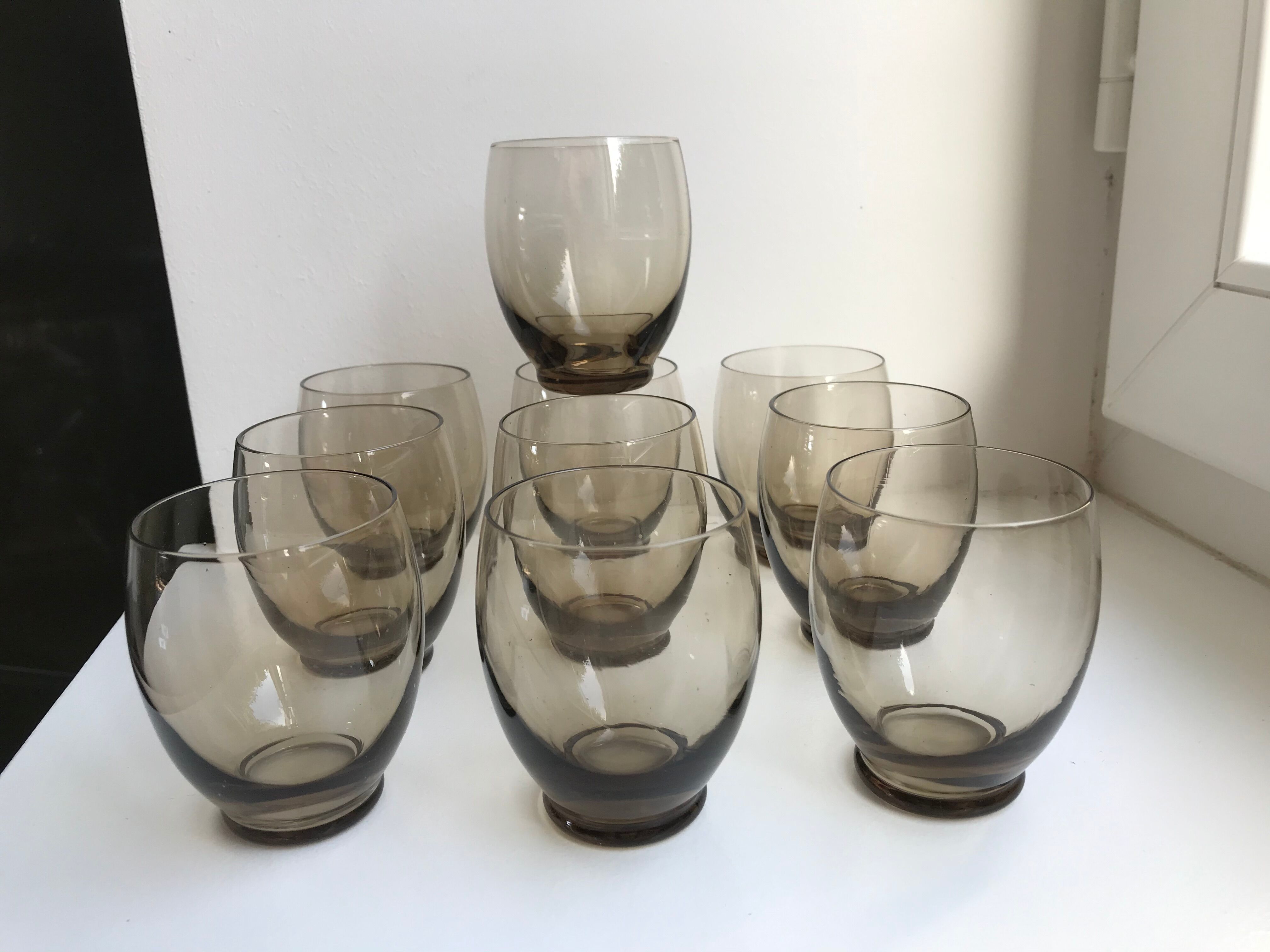 Set of 9 design art deco smoked glass water glasses 30s