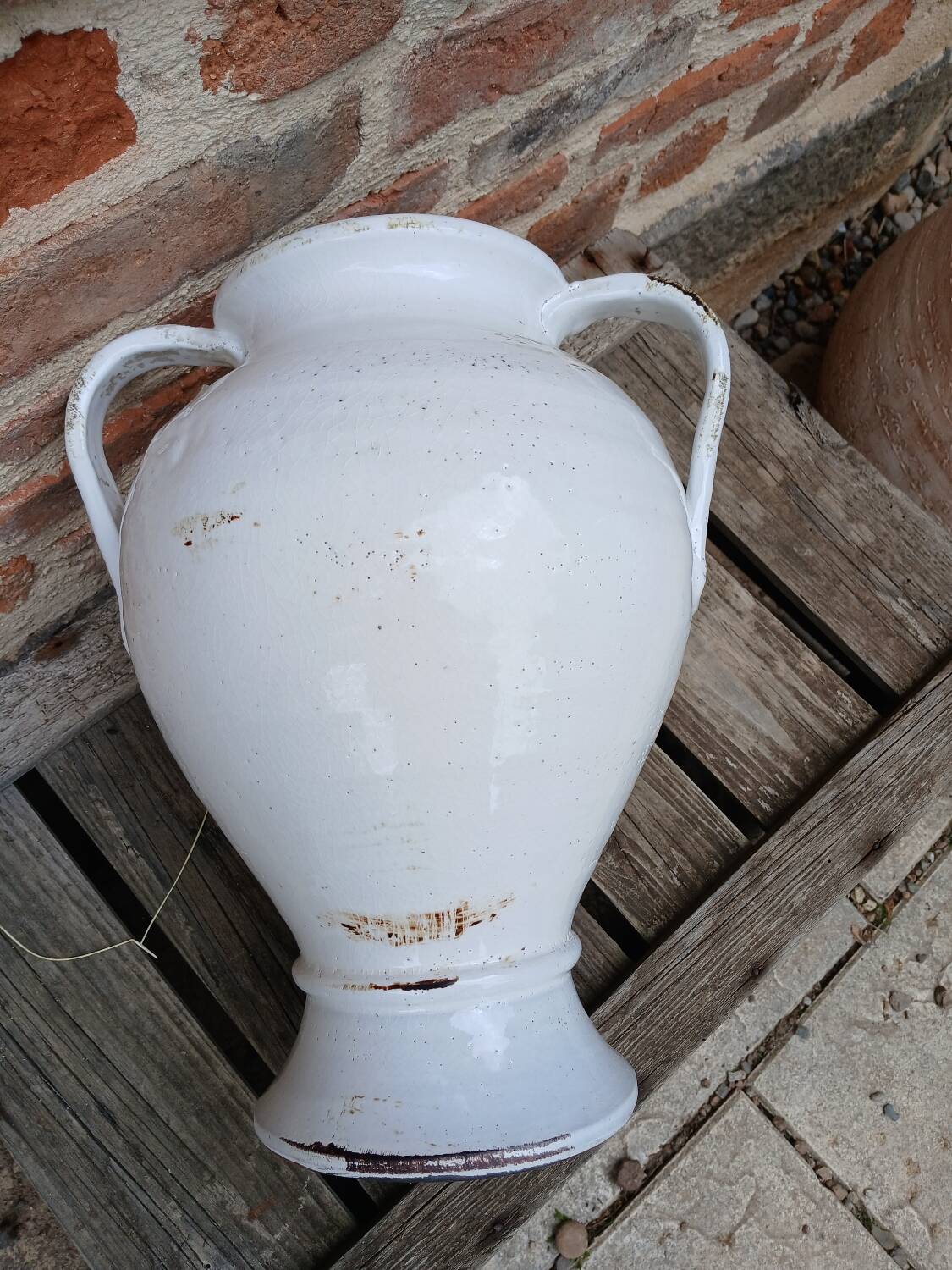 White glazed stoneware jar / pottery