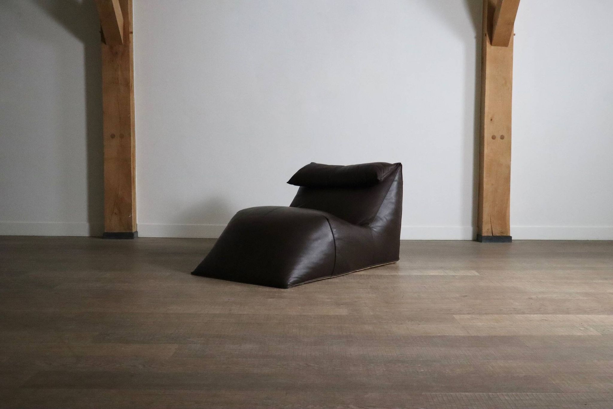 Le bambole chaise longue in brown leather By Mario Bellini for B&B Italia,
