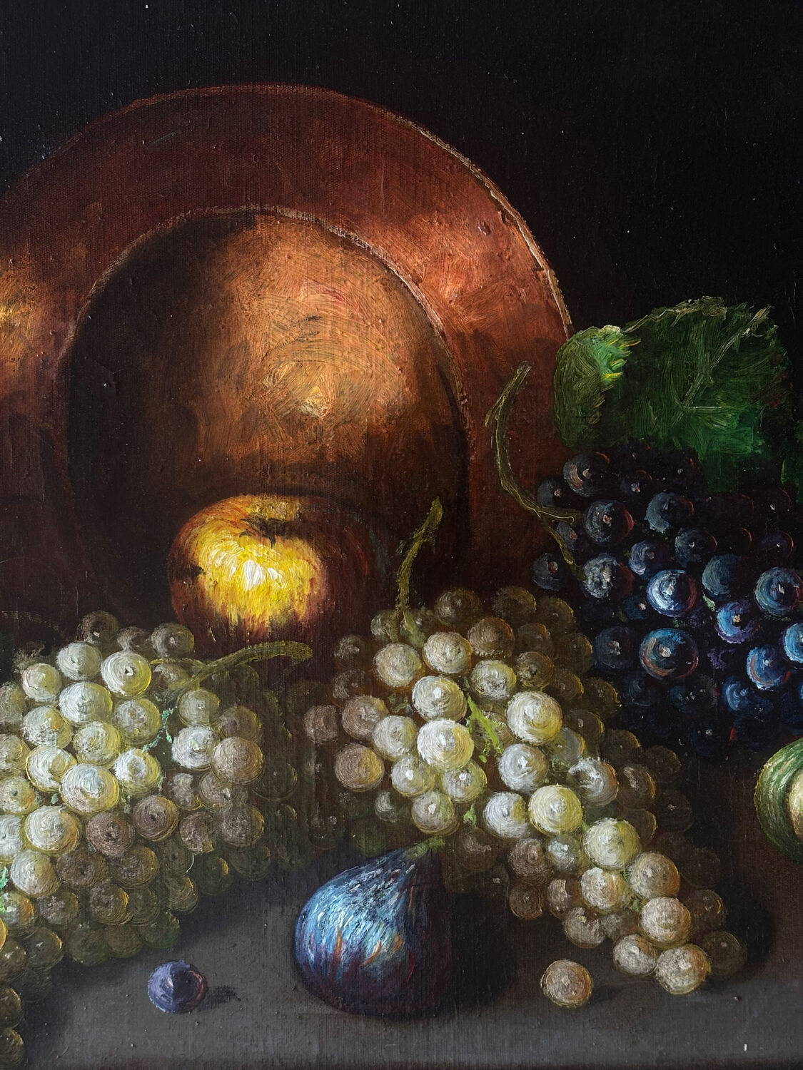 Still life painting, grapes and figs, oil on canvas.