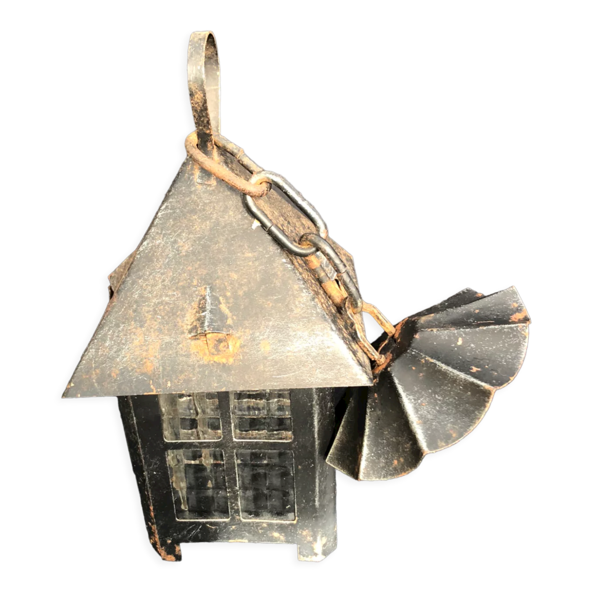 Metal lantern