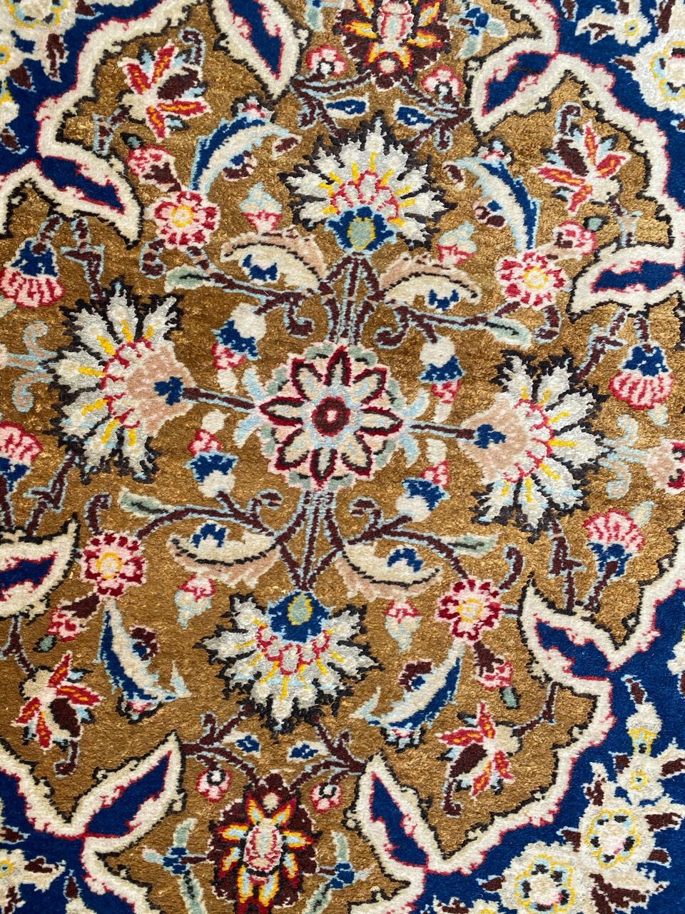 Persian carpet Ghoom wool and silk 138x214 cm