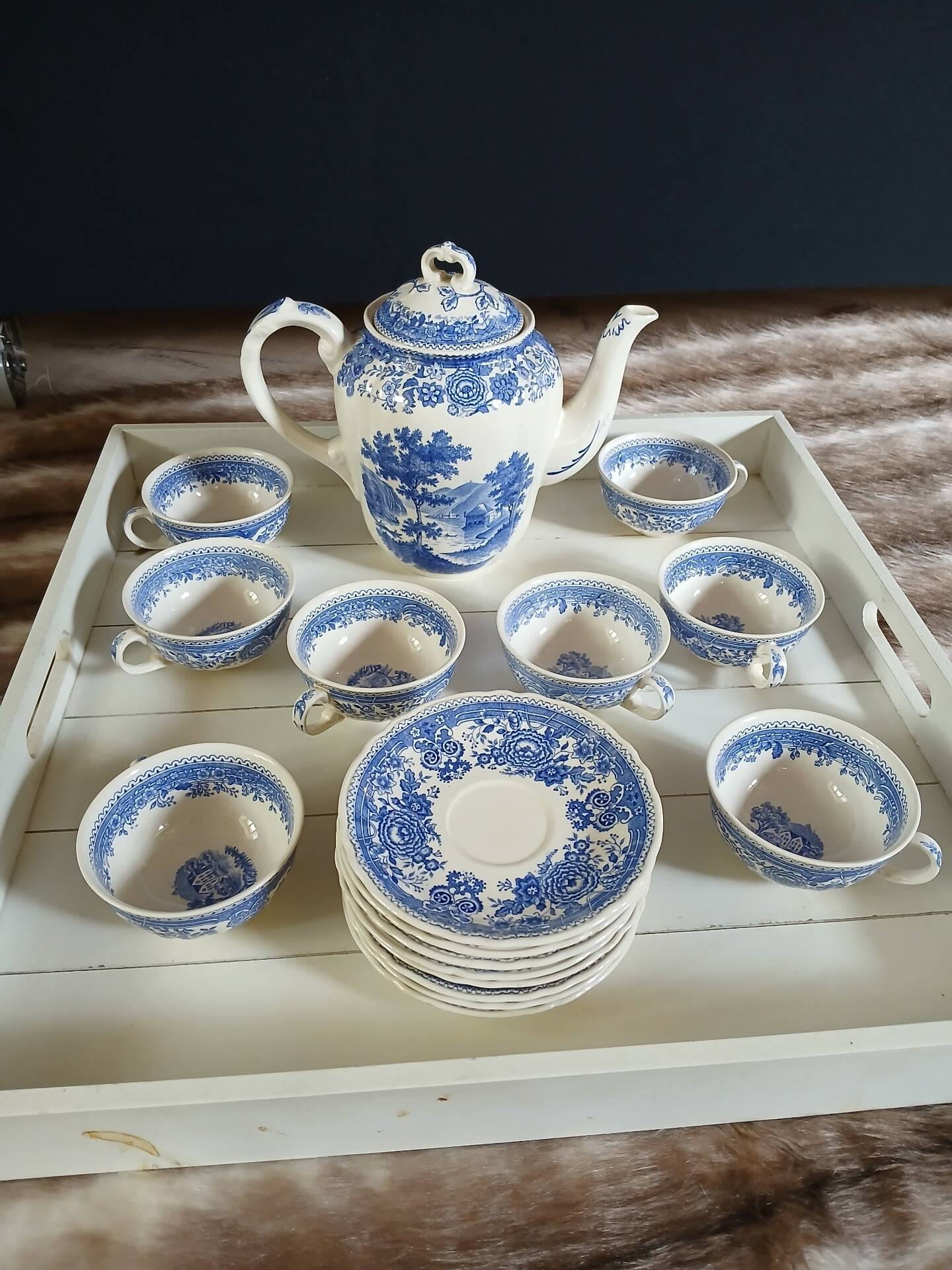 Antique coffee or tea service by Villeroy and Boch