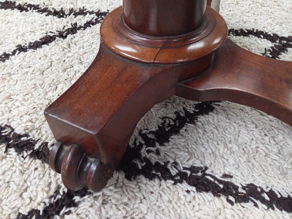 Regency mahogany console desk 19th century