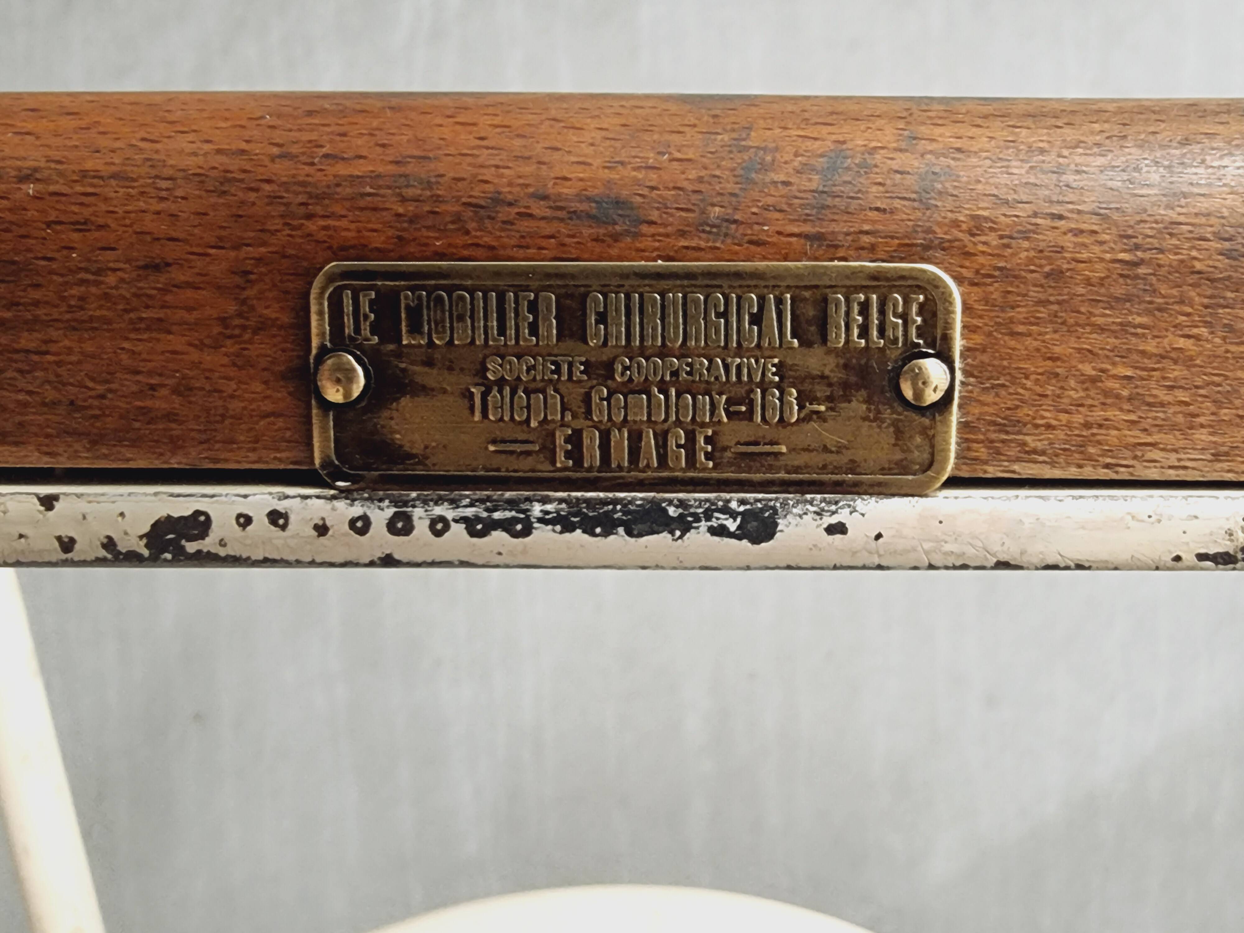 Fauteuil de dentiste ancien de Belgique période 1900/1920