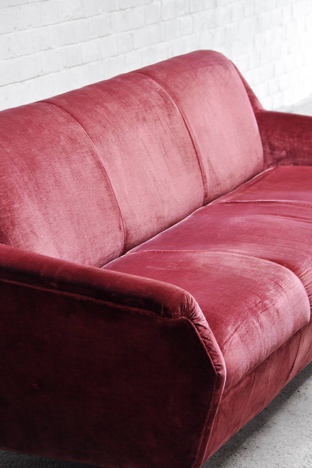 Mid-Century Italian Velvet 3-seater Sofa, 1950's