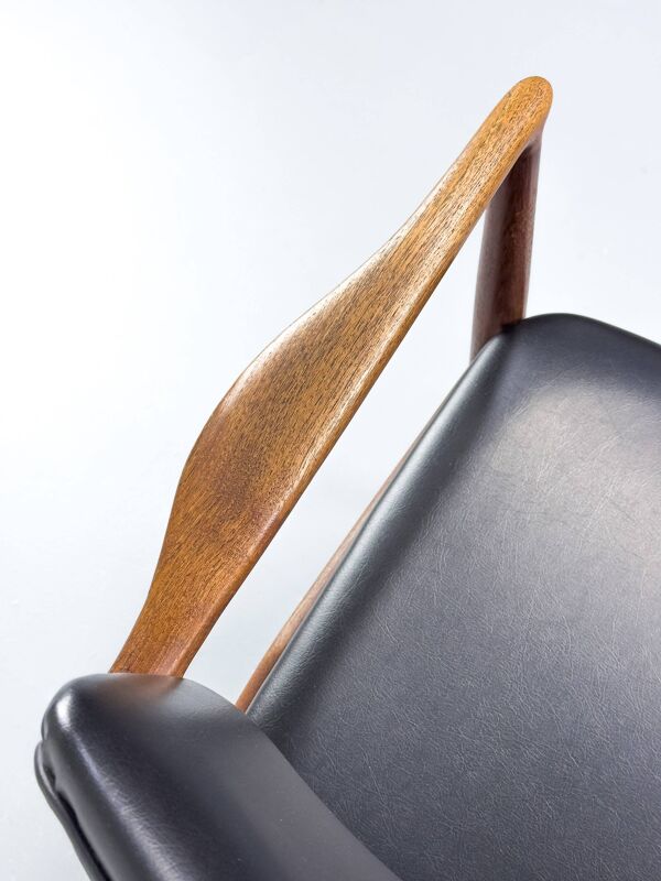 Danish teak armchair by Erik Buch for Ørum Møbelfabrik, 1960s.