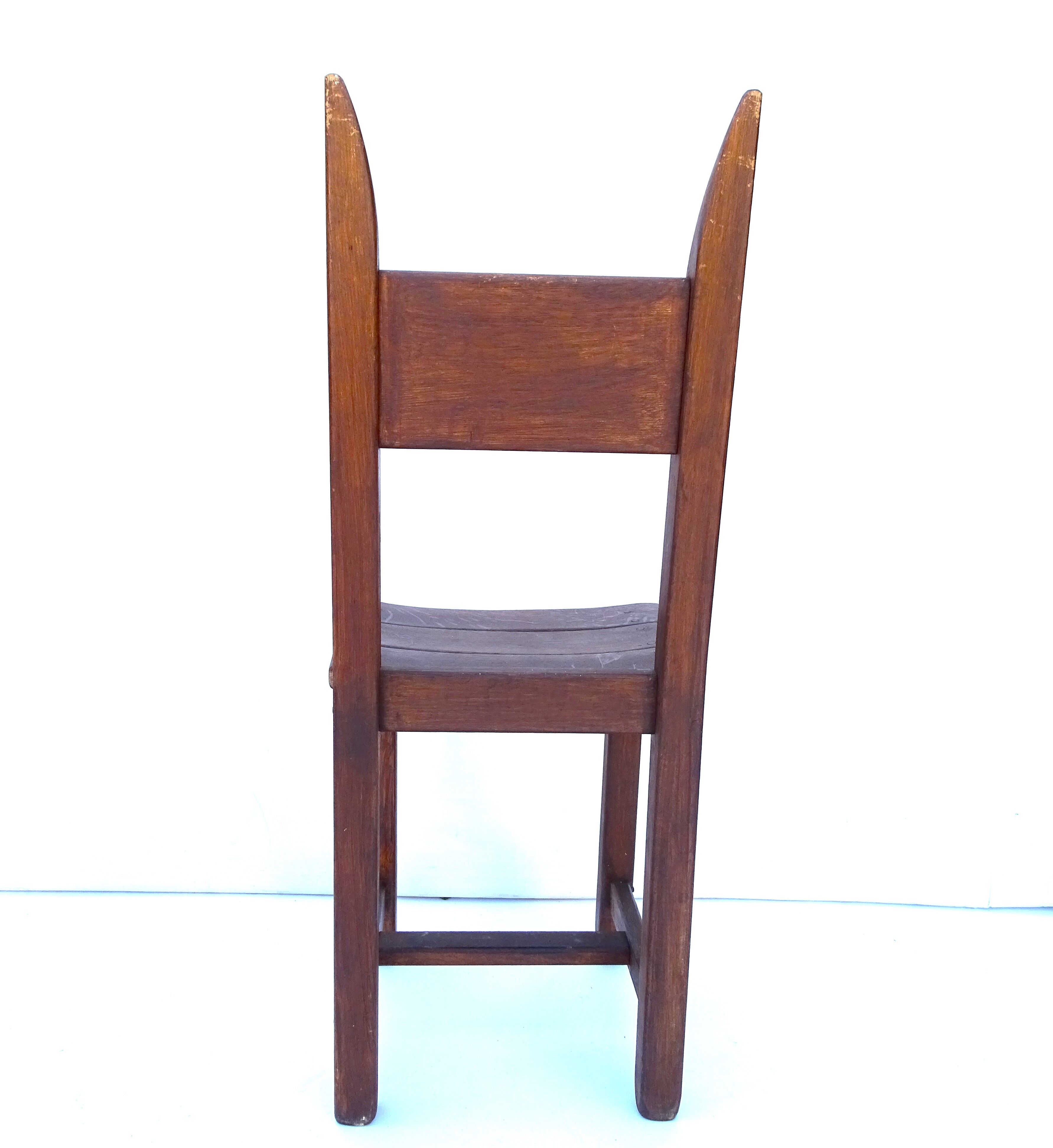 Lot 2 wooden chair