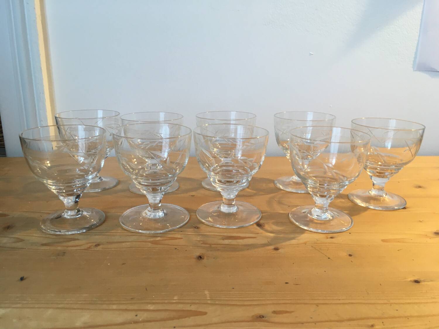 Antique glass service