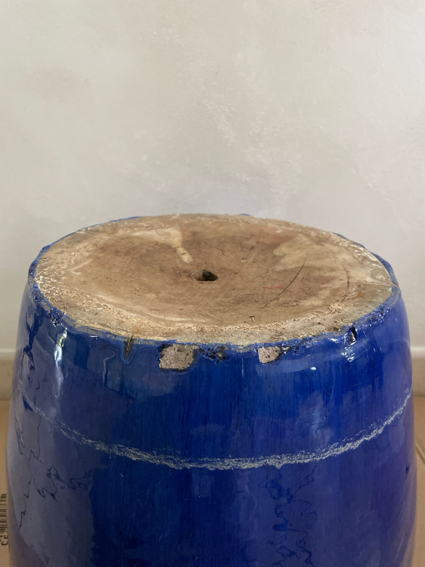 Large cobalt blue glazed ceramic cache-pot – 11 kg