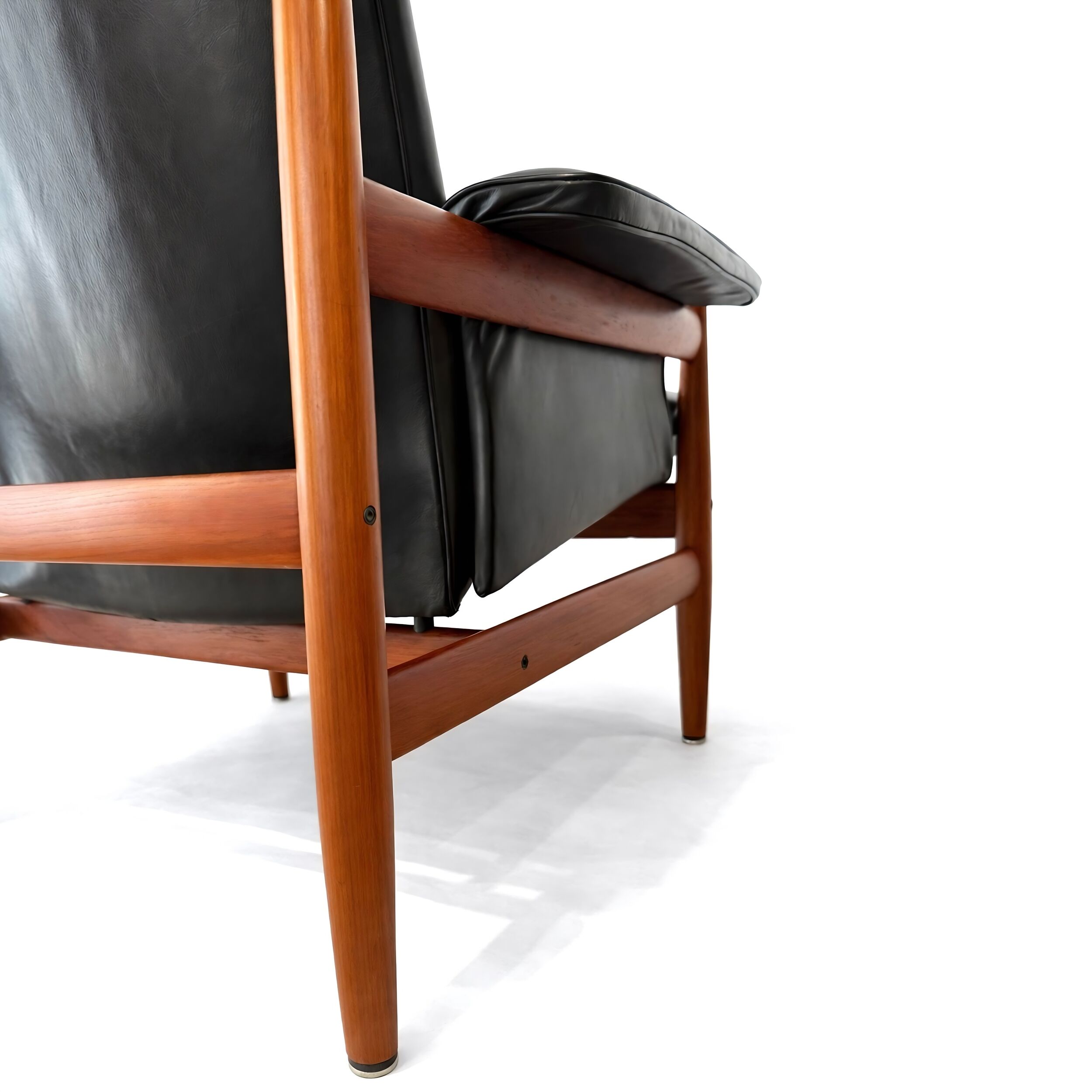 Bwana armchair in teak and leather by France and Son by Finn Juhl