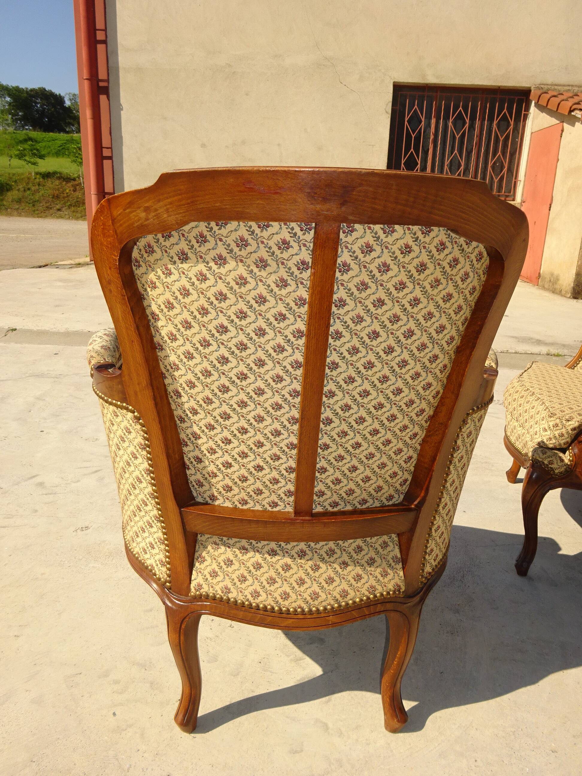 Bergère armchair in walnut and upholstered fabrics, set of 2