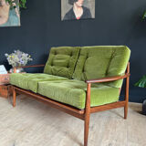 Scandinavian sofa Grete Jalk
