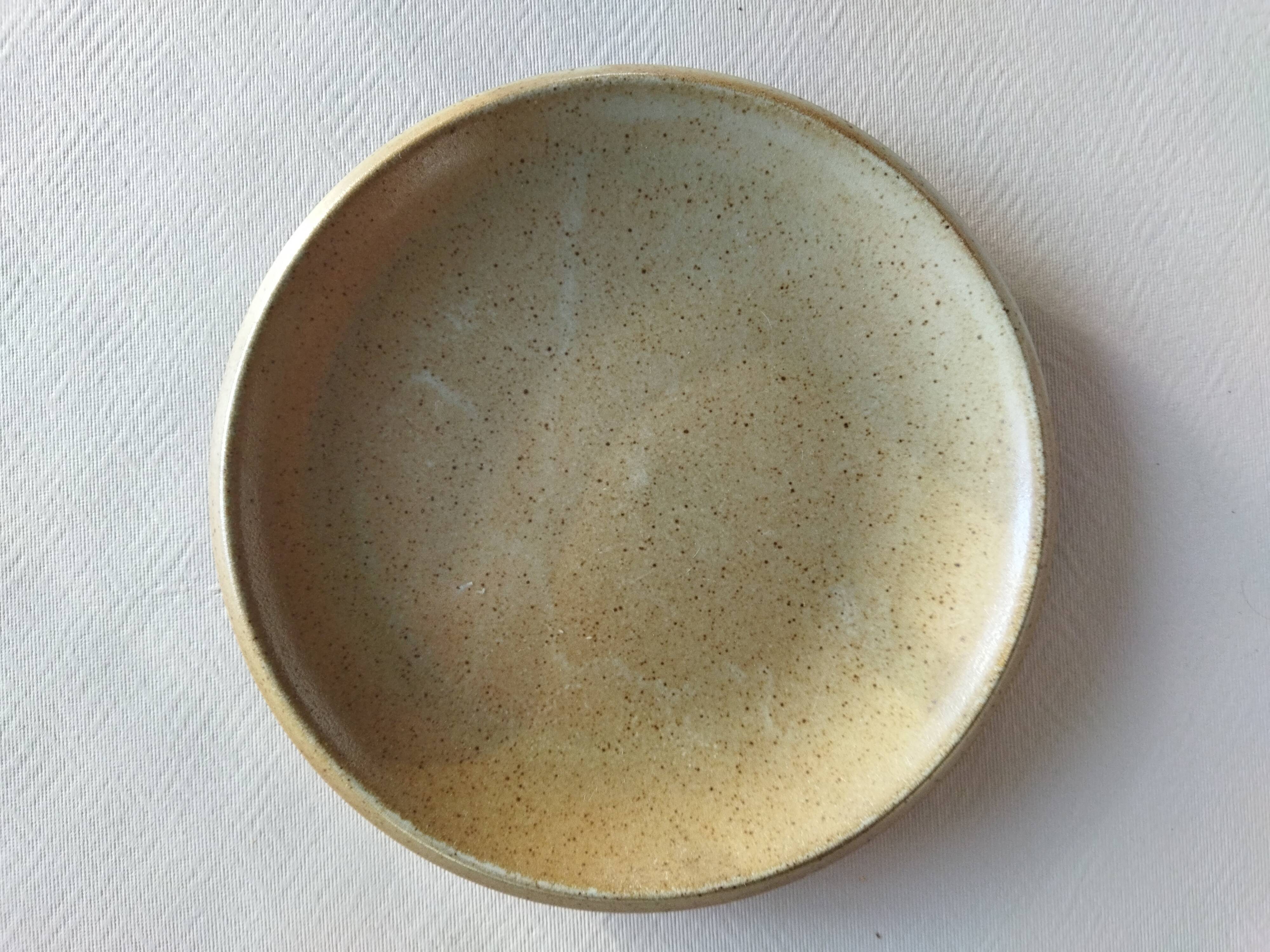 Brenne stoneware dessert plates